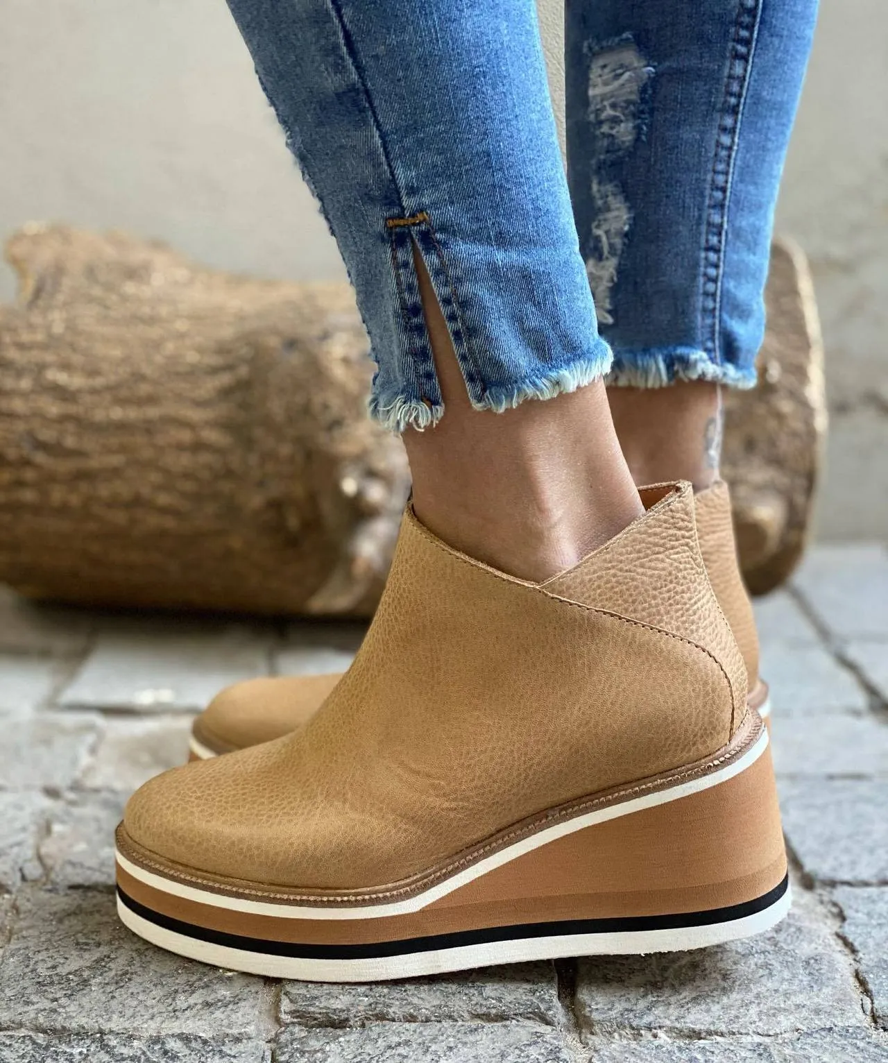 Lolita® | Casual and stylish   boots