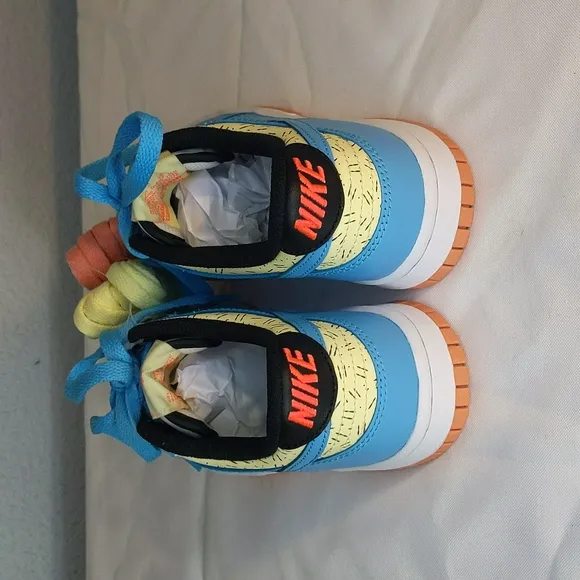 Nike X Kyrie Irving Dunk Low SE GS 'Baltic Blue Gum' Kid's Sneakers Sz 4Y
