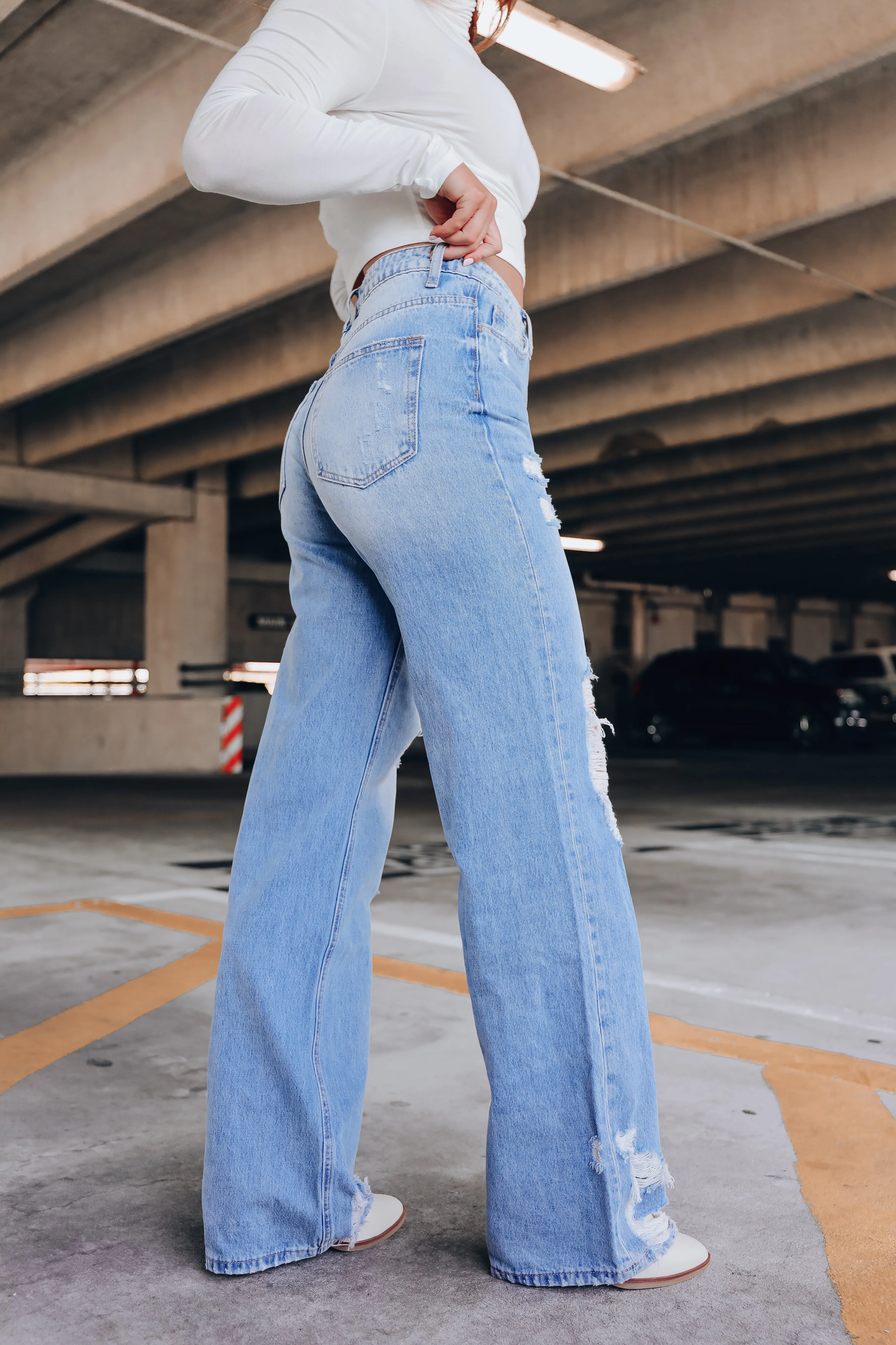 Vintage Destroyed Wide Leg Jeans
